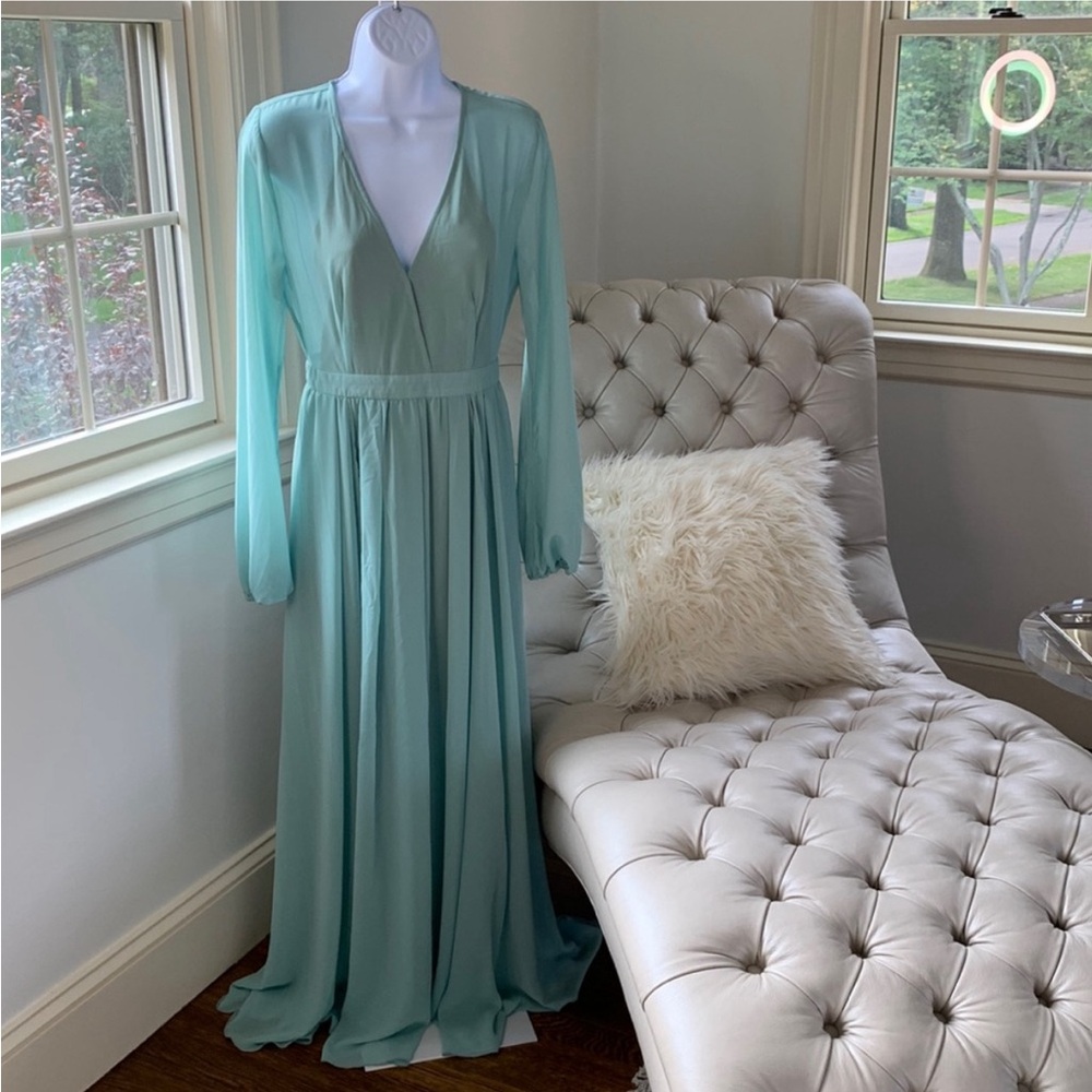 👗Windsor Long Sheer Long Sleeve Dress In Seafoam Color In Size S👗